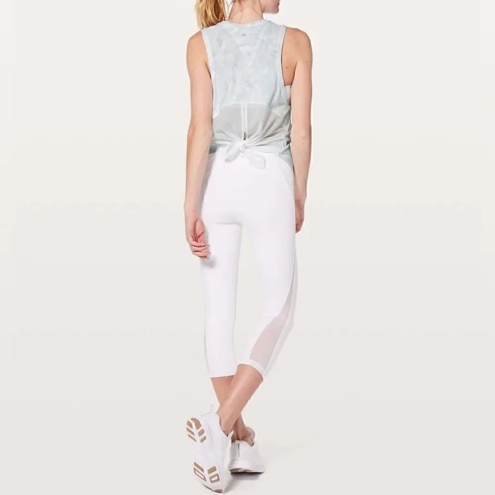lululemon athletica excellent preowned